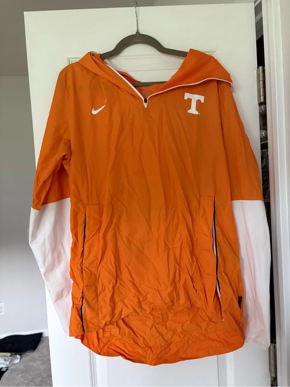 Nike Orange & White Hooded Pullover Windbreaker with Tennessee T